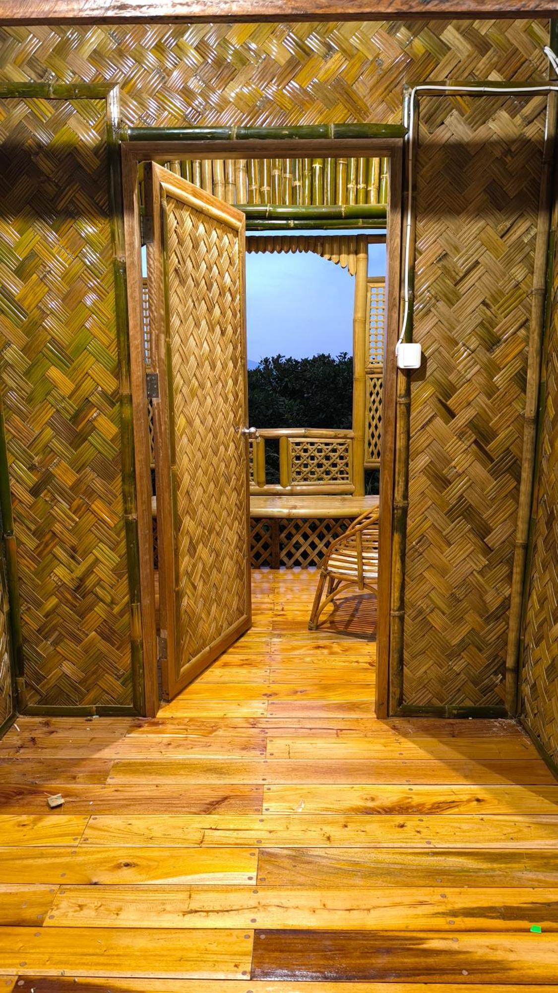 Ocean Green Eco Lodge Puerto Princesa ภายนอก รูปภาพ