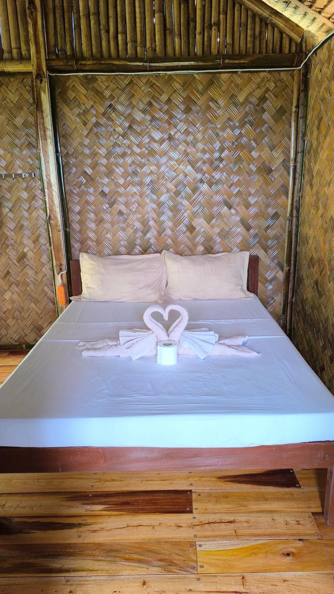 Ocean Green Eco Lodge Puerto Princesa ภายนอก รูปภาพ